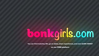 College Blonde Amateur Has Orgasm on Big Cock