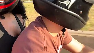 Naughty married chick meets gym mate, ravages in