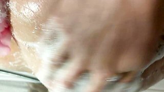 Seductive Mary and Capitano's big tits scene