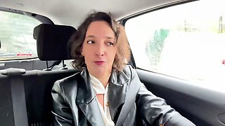 Brunette Nursing Assistant Lena Gives Blowjob in Grasse
