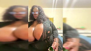 Busty MILF Tits & Ass Worship
