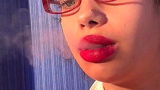 Smioking and Lip Fetish