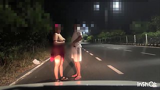 Hot Bhabhi Fucking Stranger on Road