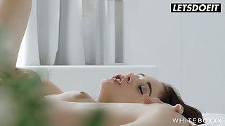 Ginebra Bellucci's wild desires for a massage and deep anal action!