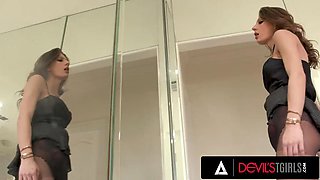 DEVILS TGIRLS - Hot Trans In Pantyhose Jade Venus Gets Her Sweet Ass Fucked By A Big Cock