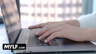 Mylf - Horny Blonde cougar spreads her vulva lips and teaches nerdy fellow to properly lick her clittie