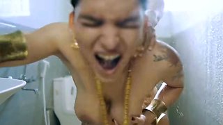 Sexy Wet Bhabhi