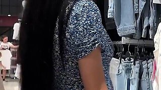 Stepmom makes a DeepThroat to Stepson in the car to the ThroatPie
