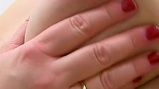 This Is What Every Secretary Should Do When Her Boss Is Having a Rough Day