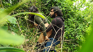 Malayali Couple Hot Outdoor Sex in Forest, Wild Forest Outdoor Sex of Malayali Couple