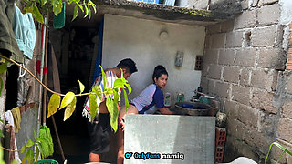 Horny stepbrothers fuck outdoors without anyone seeing them!