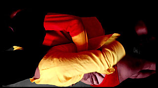 Desi Sundar drank the juice of the daughter-in-law's beautiful boobs, brother-in-law fucked her under the wedding night of boobs, the semen was taken out on her and she got pleasure