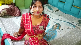 Empty house fun: Shower time with my beautiful