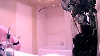 Peeping at my busty 21yo stepdaughter