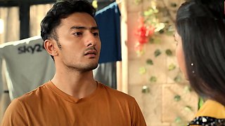 indian babe fingering her pussy