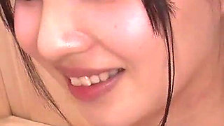 Riko - Cute Girl Specialist: Provocative Shaved Pussy